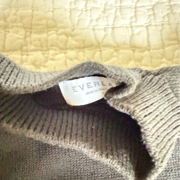 Everlane Dark Gray Turtleneck Sweater - Picture 3 of 7